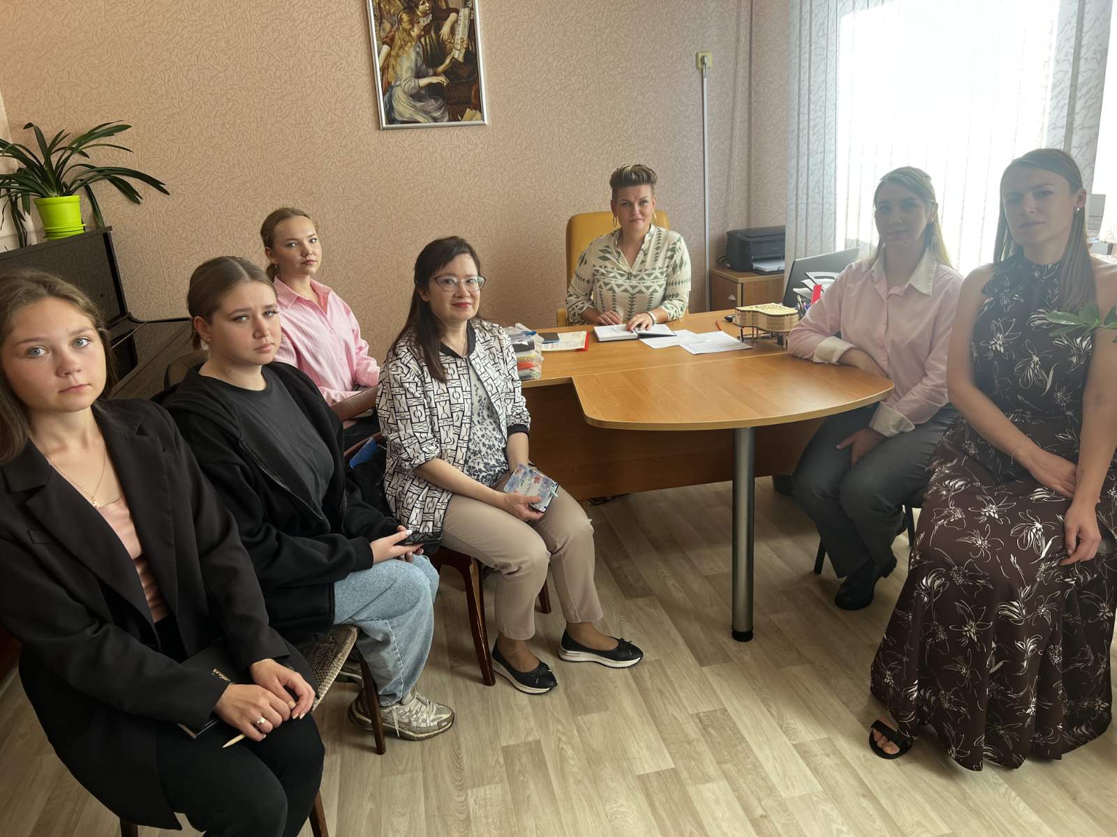 Добро пожаловать в наш дружный коллектив!